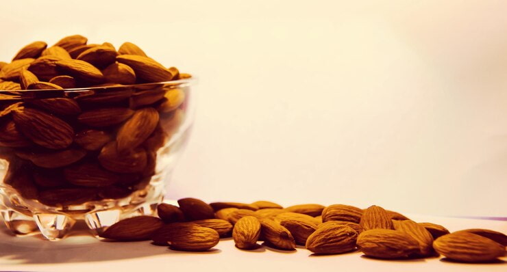 تصویر 2 از قیمت بادام + خرید باور نکردنی